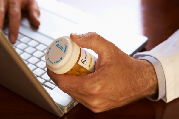Tips for Safely Ordering Prescription Refills Online